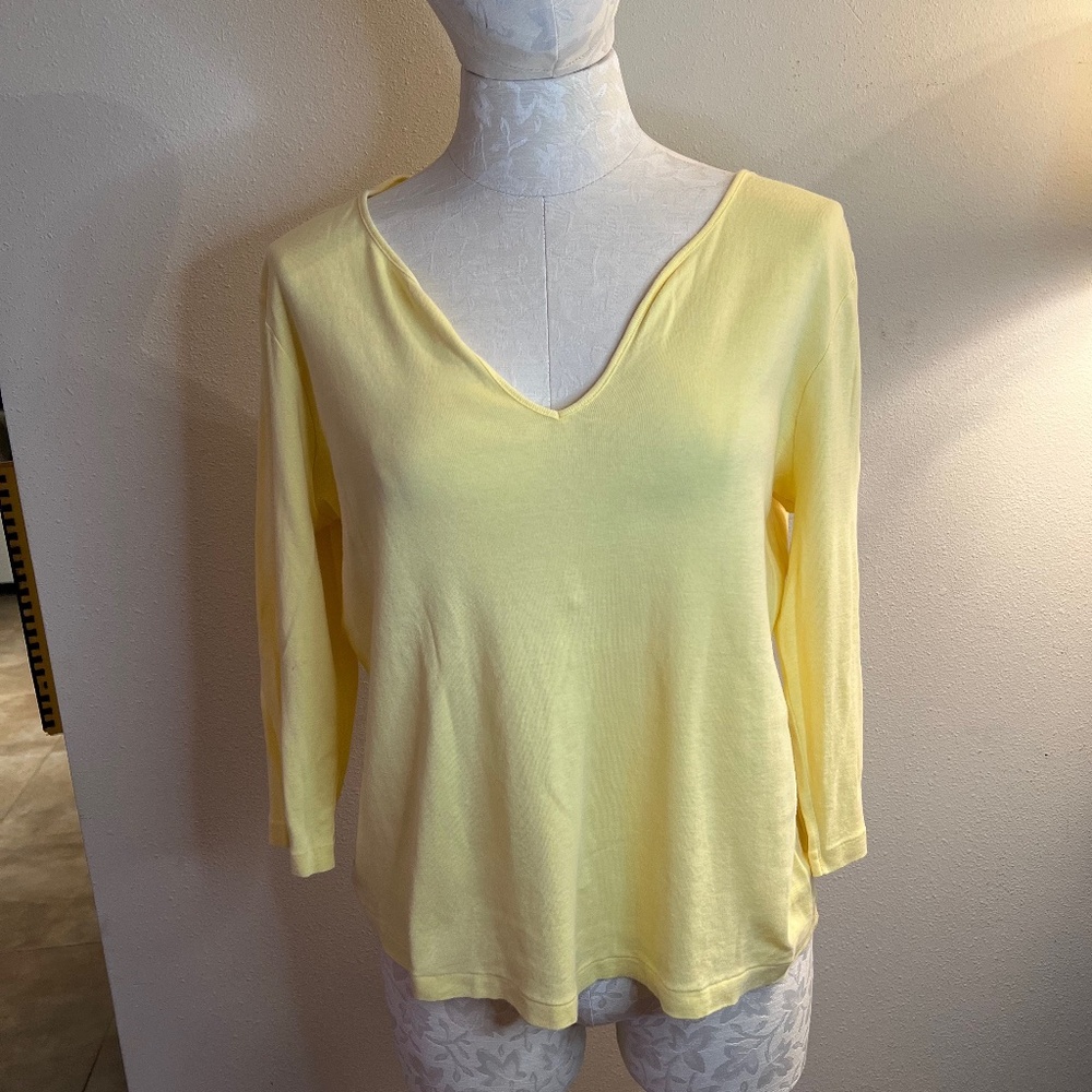 Sutton Studio Bloomingdales Yellow Cotton V-neck Top XL